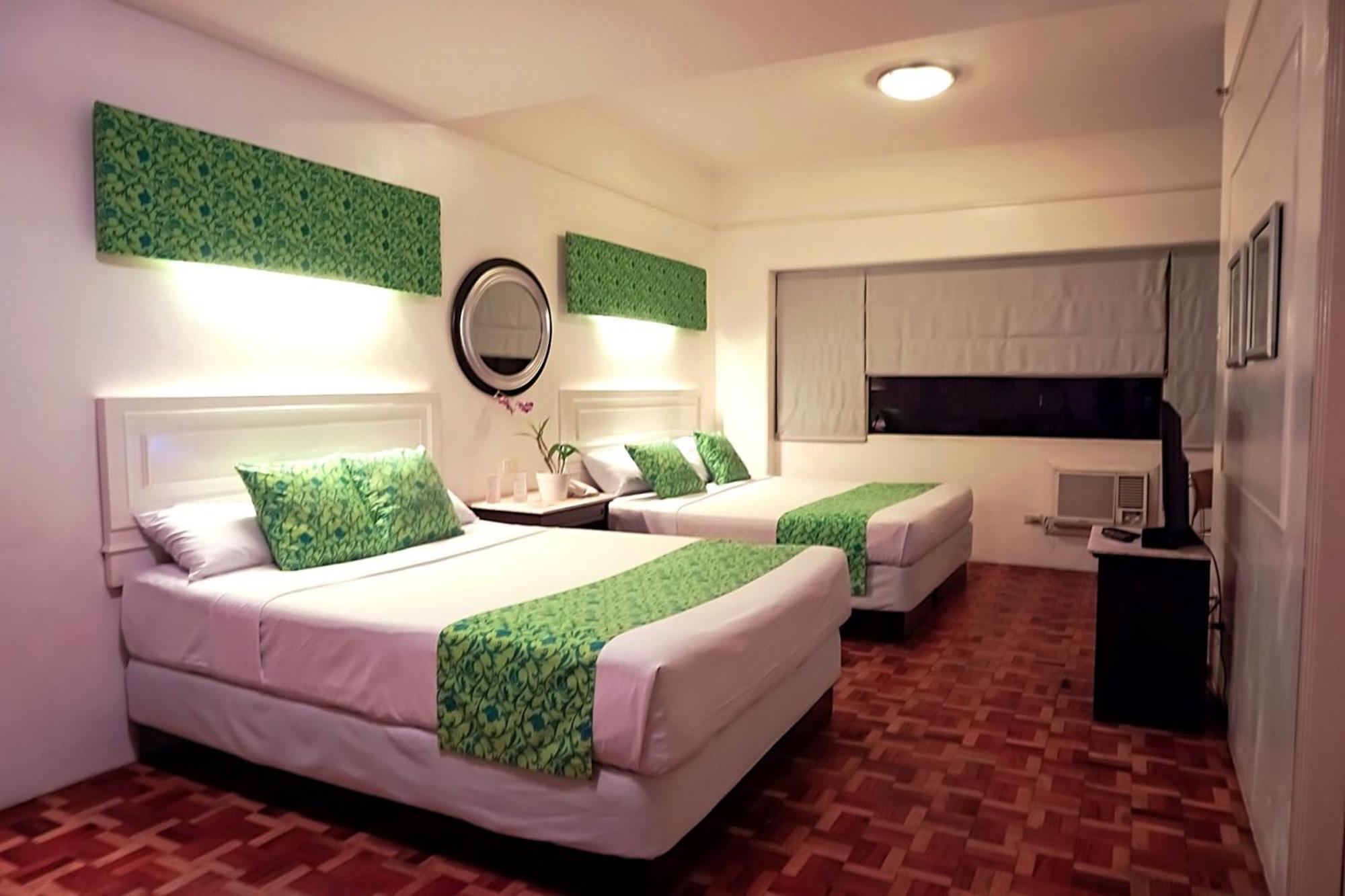 Orchid Garden Suites Manila Exterior foto