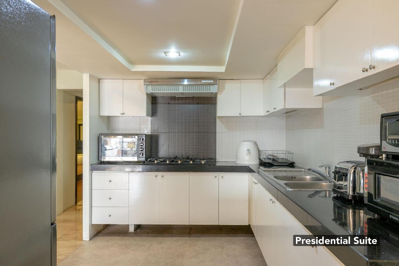 Orchid Garden Suites Manila Exterior foto